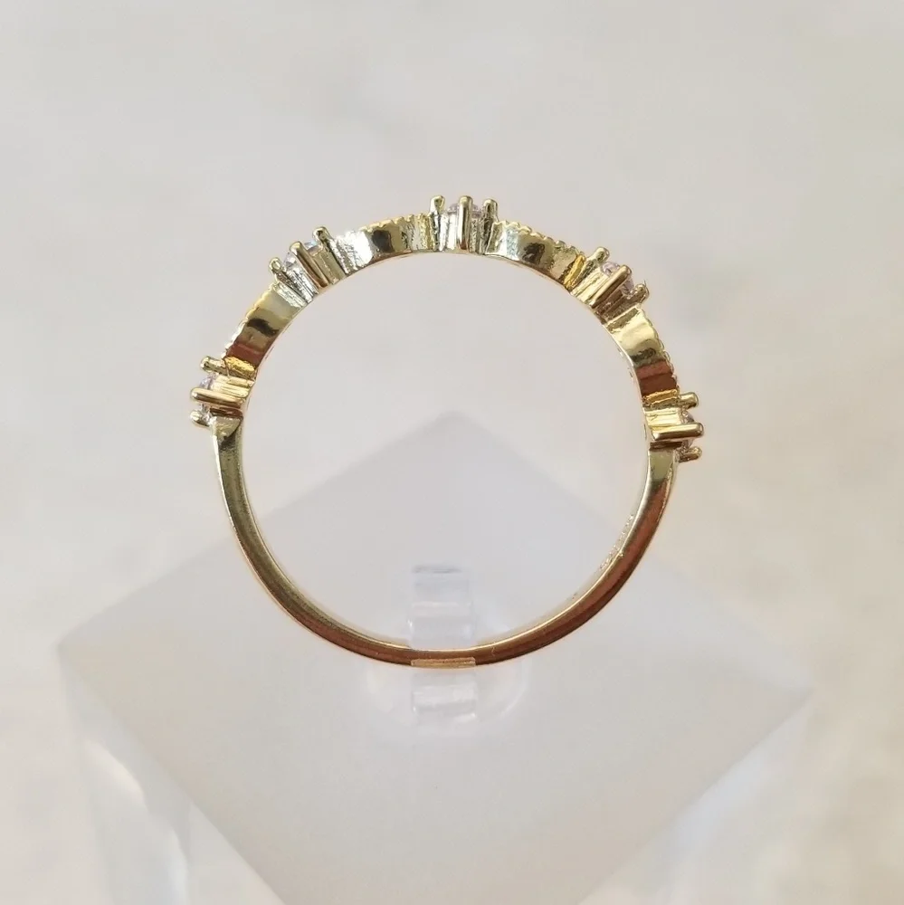 18k Stack Band - Picture 5 of 9